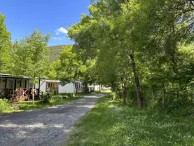Bungalows y Cabañas SOLOPUENT Natur apartamentos turísticos en Castiello de Jaca